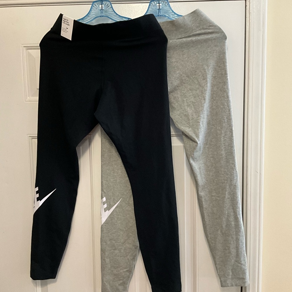 NWT ~ Two Pairs Nike Leggings Sz. L - Picture 2 of 5